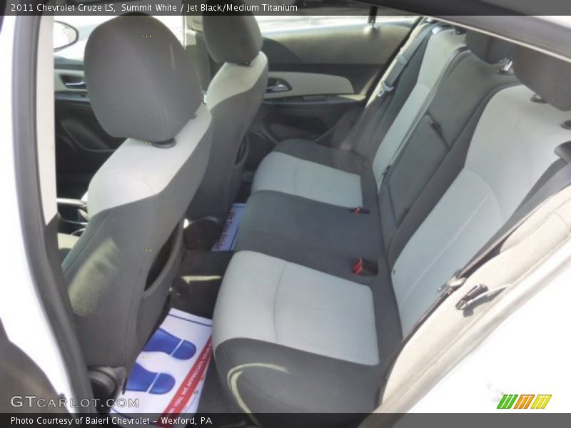 Summit White / Jet Black/Medium Titanium 2011 Chevrolet Cruze LS