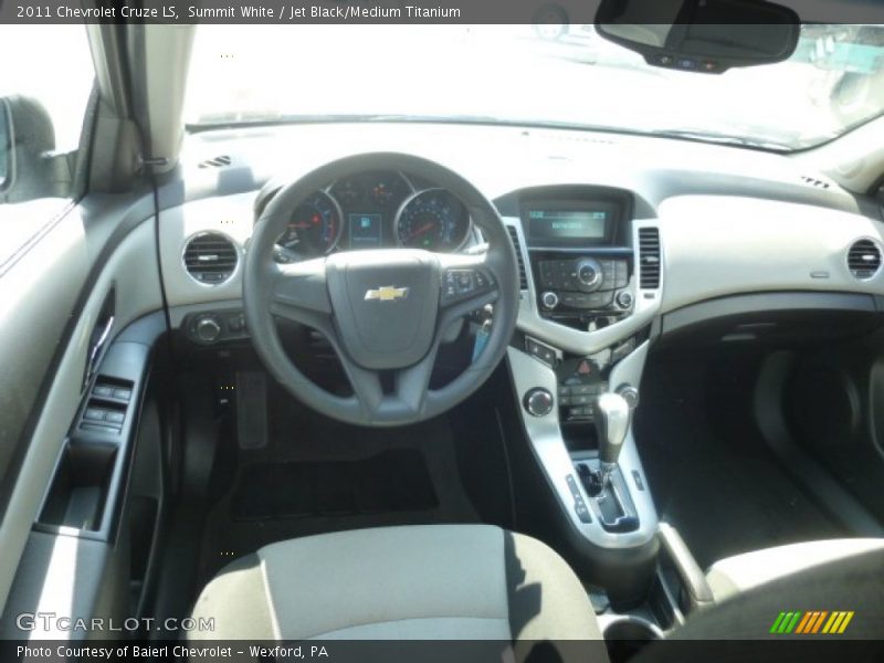 Summit White / Jet Black/Medium Titanium 2011 Chevrolet Cruze LS