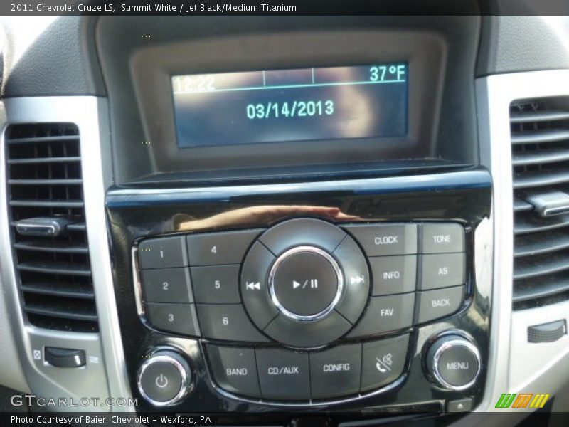 Summit White / Jet Black/Medium Titanium 2011 Chevrolet Cruze LS