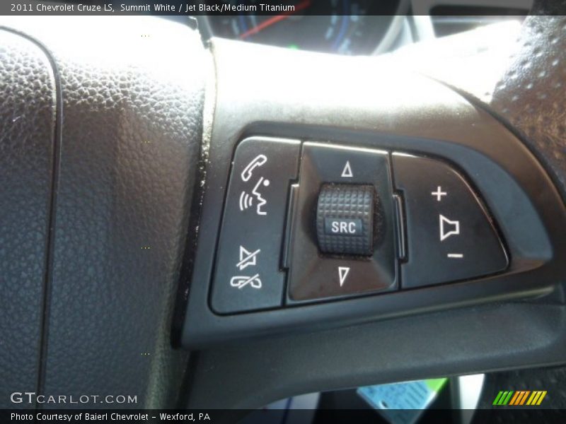 Summit White / Jet Black/Medium Titanium 2011 Chevrolet Cruze LS