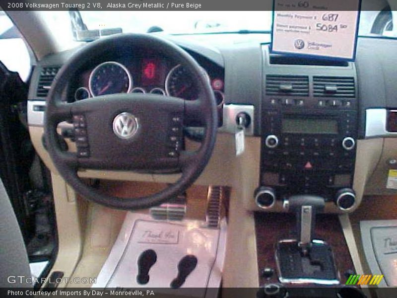 Alaska Grey Metallic / Pure Beige 2008 Volkswagen Touareg 2 V8