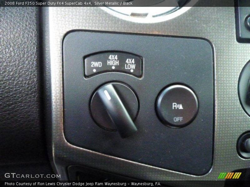 Silver Metallic / Black 2008 Ford F350 Super Duty FX4 SuperCab 4x4