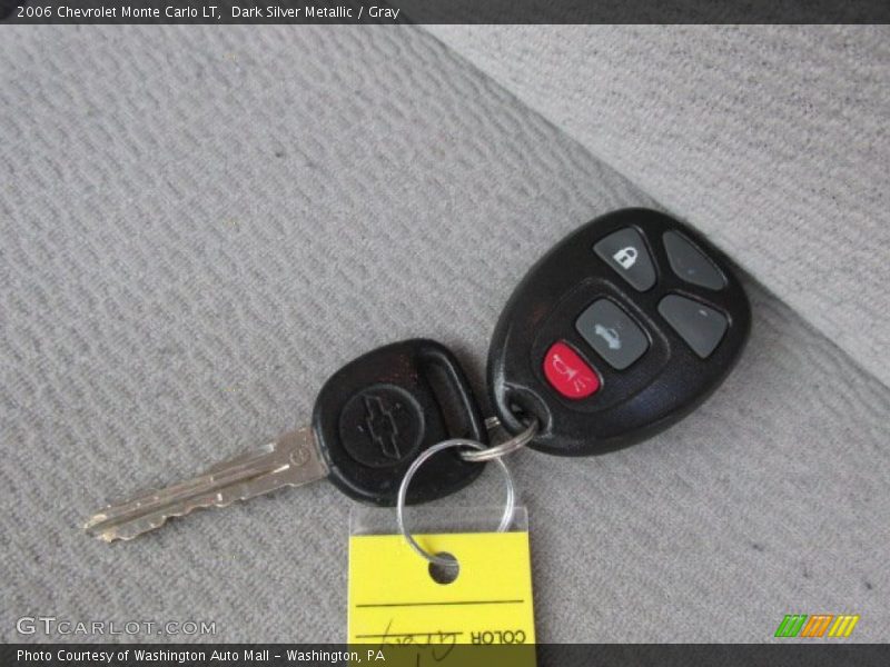 Dark Silver Metallic / Gray 2006 Chevrolet Monte Carlo LT