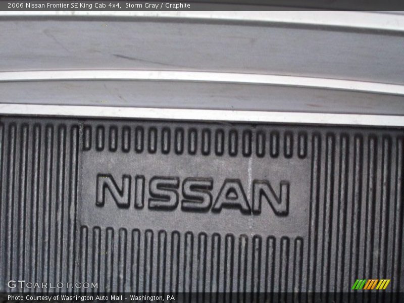 Storm Gray / Graphite 2006 Nissan Frontier SE King Cab 4x4