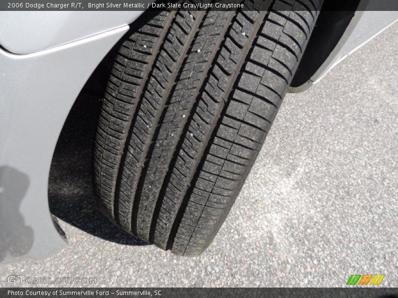 Bright Silver Metallic / Dark Slate Gray/Light Graystone 2006 Dodge Charger R/T