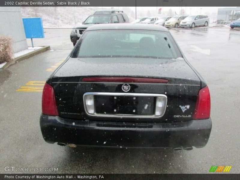 Sable Black / Black 2002 Cadillac DeVille Sedan