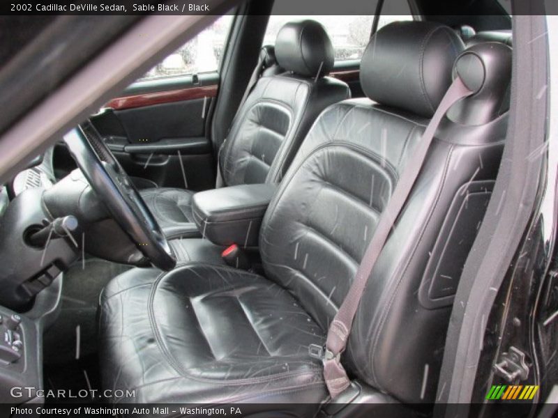 Sable Black / Black 2002 Cadillac DeVille Sedan