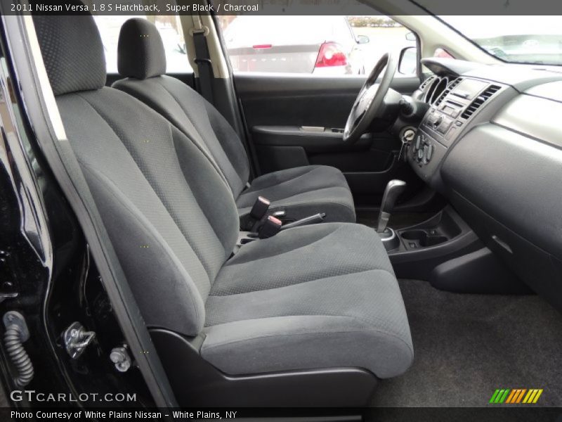  2011 Versa 1.8 S Hatchback Charcoal Interior
