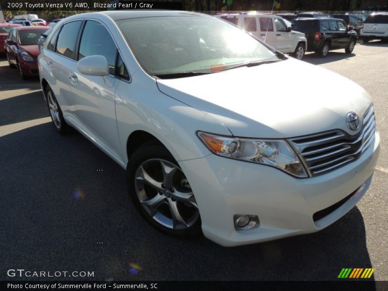Blizzard Pearl / Gray 2009 Toyota Venza V6 AWD