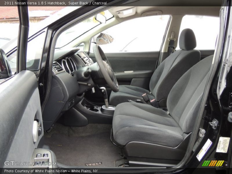 2011 Versa 1.8 S Hatchback Charcoal Interior