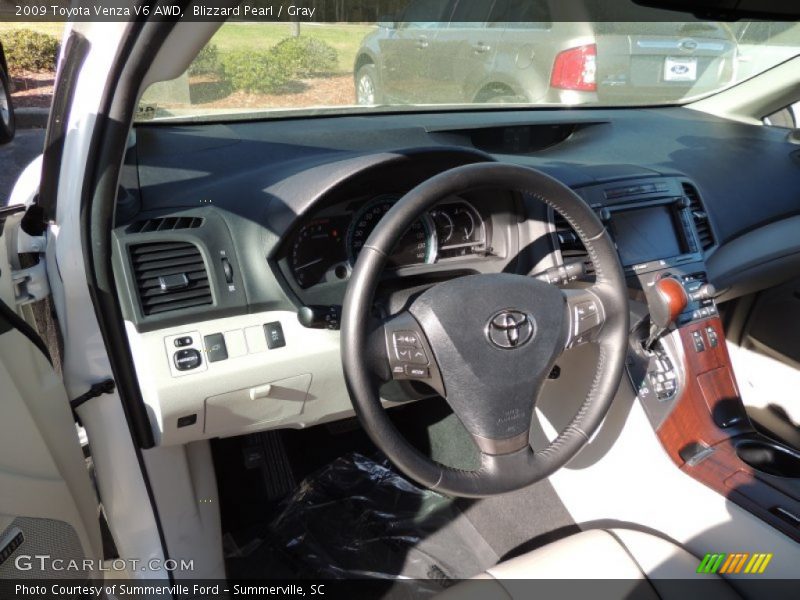Blizzard Pearl / Gray 2009 Toyota Venza V6 AWD