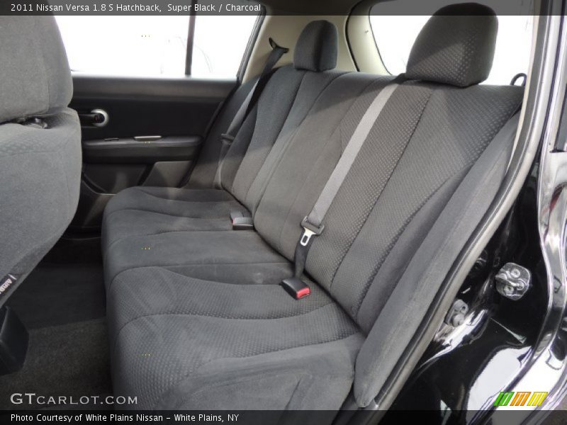 Rear Seat of 2011 Versa 1.8 S Hatchback