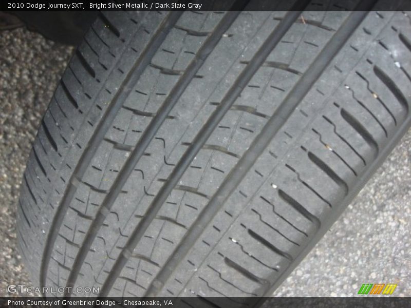 Bright Silver Metallic / Dark Slate Gray 2010 Dodge Journey SXT