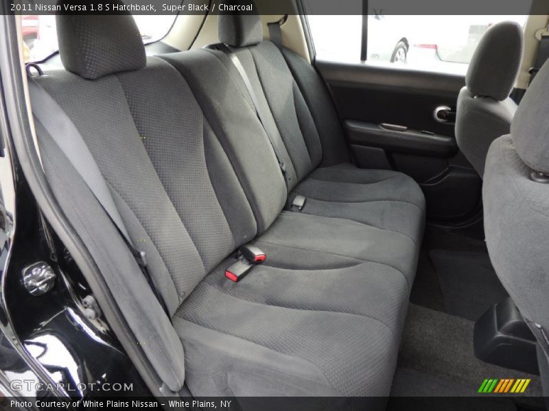 Rear Seat of 2011 Versa 1.8 S Hatchback