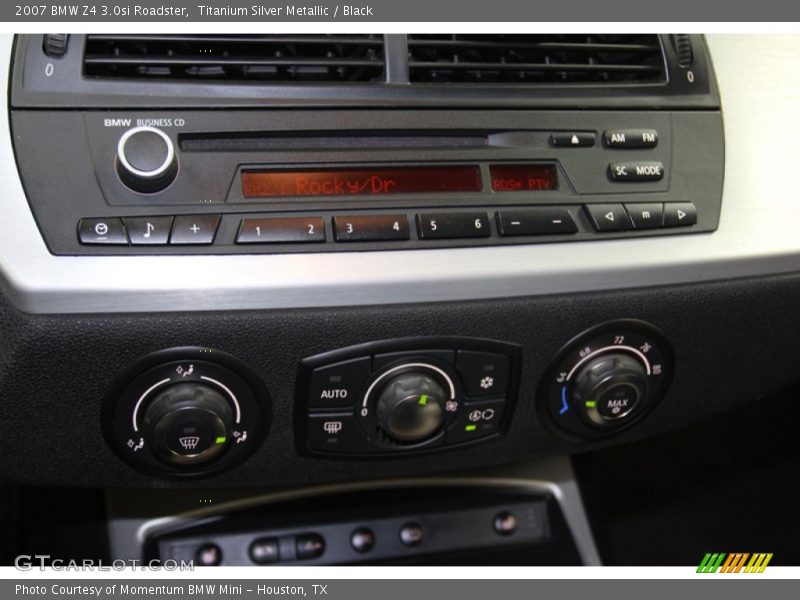 Controls of 2007 Z4 3.0si Roadster