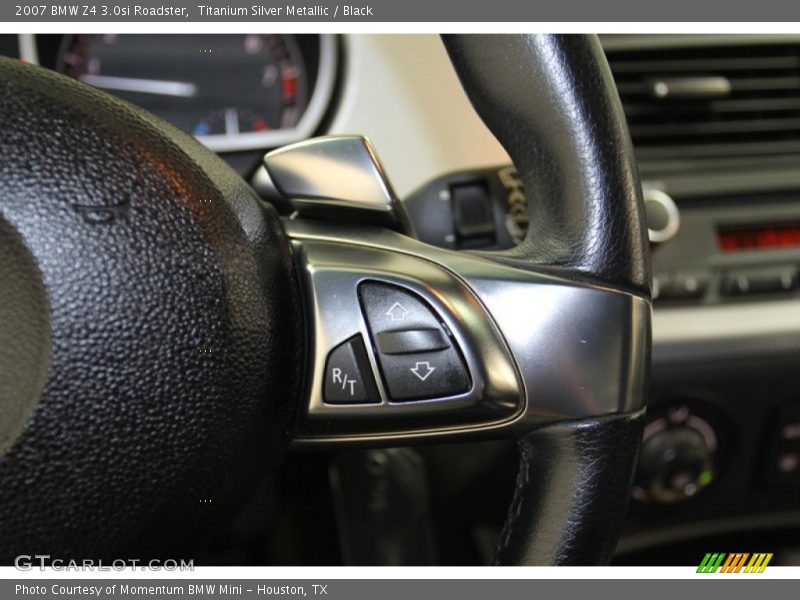 Controls of 2007 Z4 3.0si Roadster