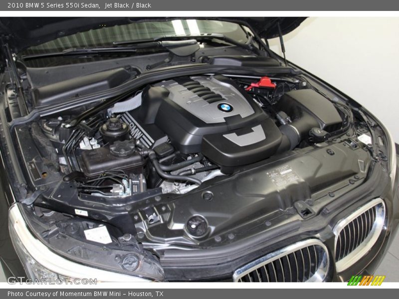 Jet Black / Black 2010 BMW 5 Series 550i Sedan