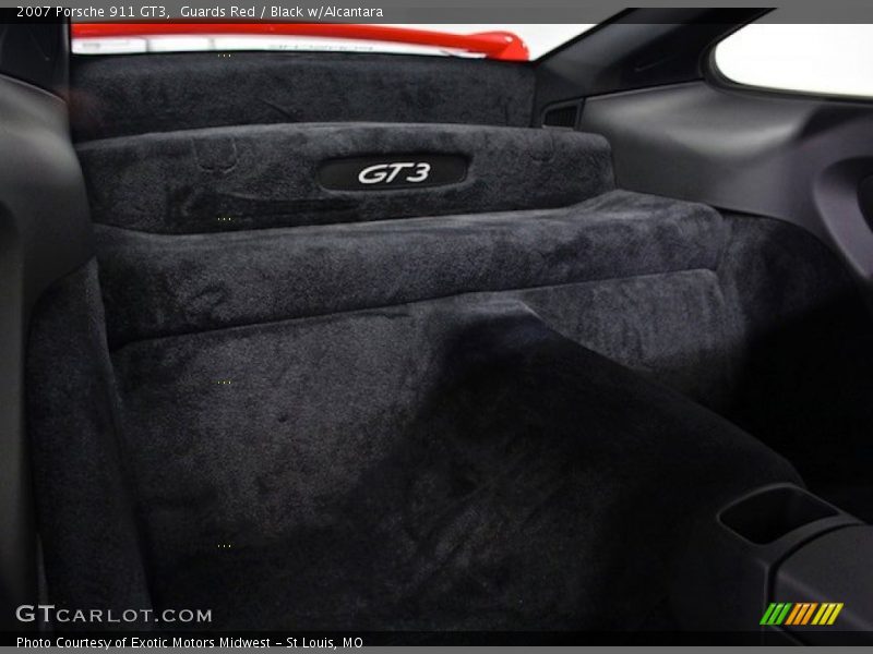 Rear Seat of 2007 911 GT3