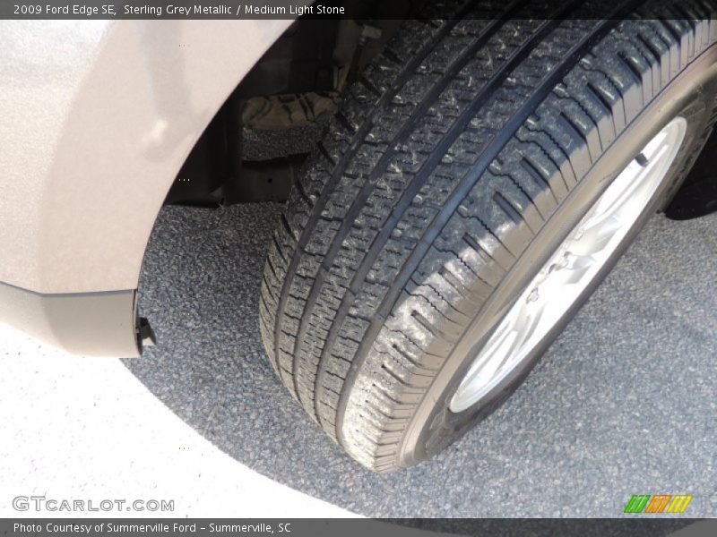 Sterling Grey Metallic / Medium Light Stone 2009 Ford Edge SE