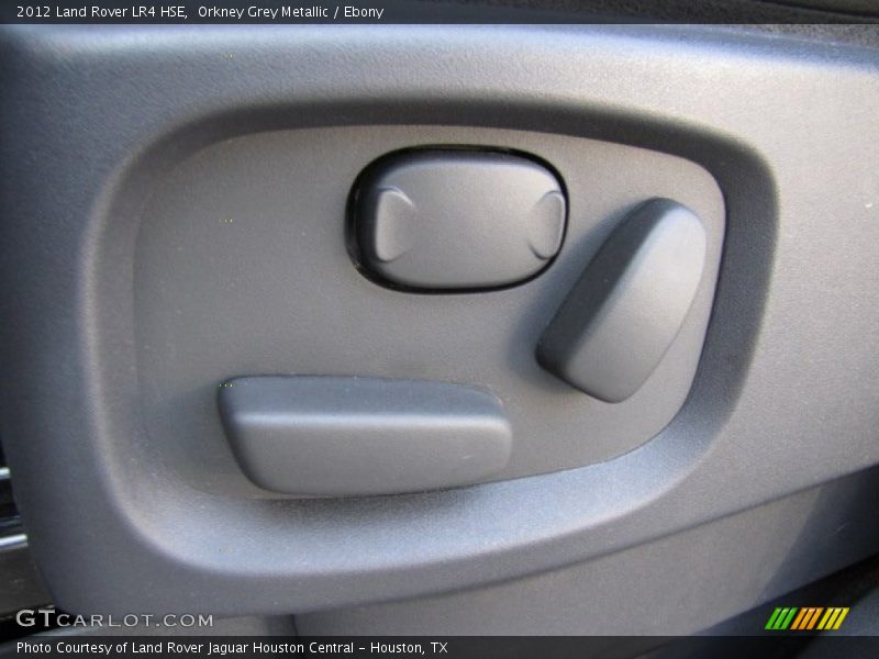 Controls of 2012 LR4 HSE