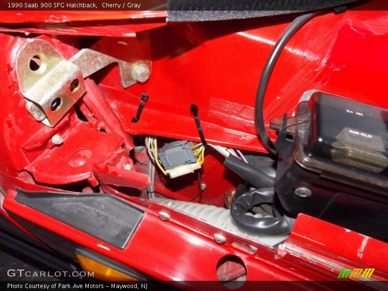 Cherry / Gray 1990 Saab 900 SPG Hatchback