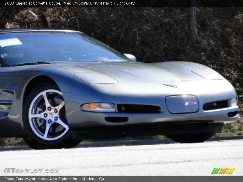 Medium Spiral Gray Metallic / Light Gray 2003 Chevrolet Corvette Coupe