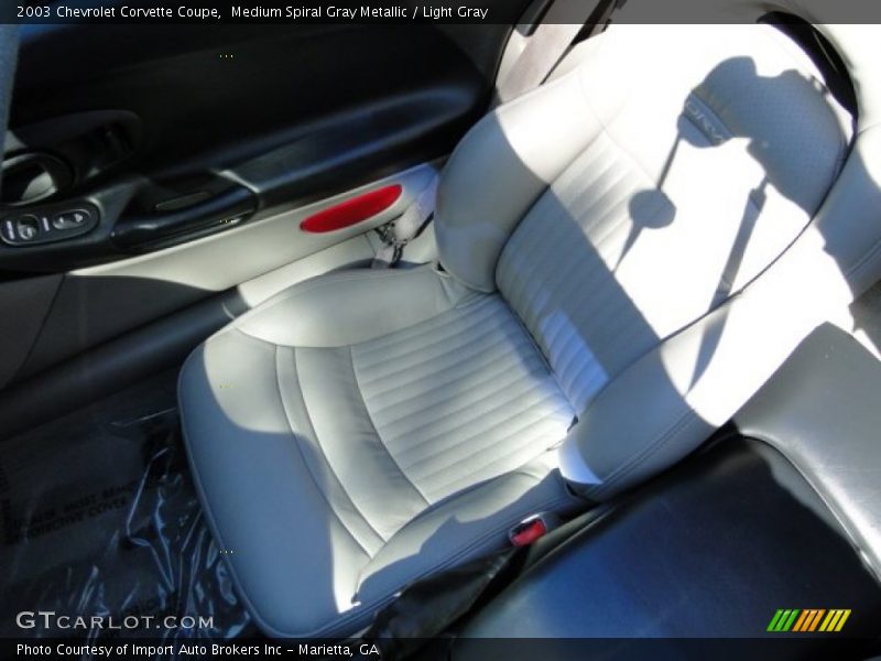 Medium Spiral Gray Metallic / Light Gray 2003 Chevrolet Corvette Coupe