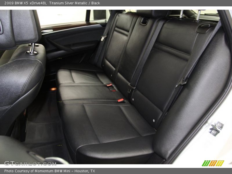 Rear Seat of 2009 X5 xDrive48i