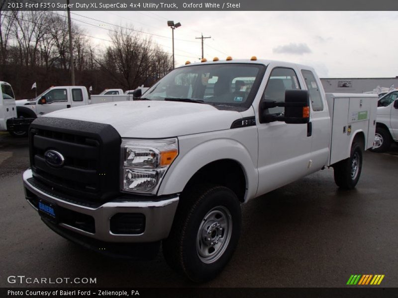 Front 3/4 View of 2013 F350 Super Duty XL SuperCab 4x4 Utility Truck