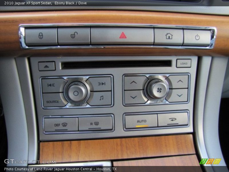Controls of 2010 XF Sport Sedan