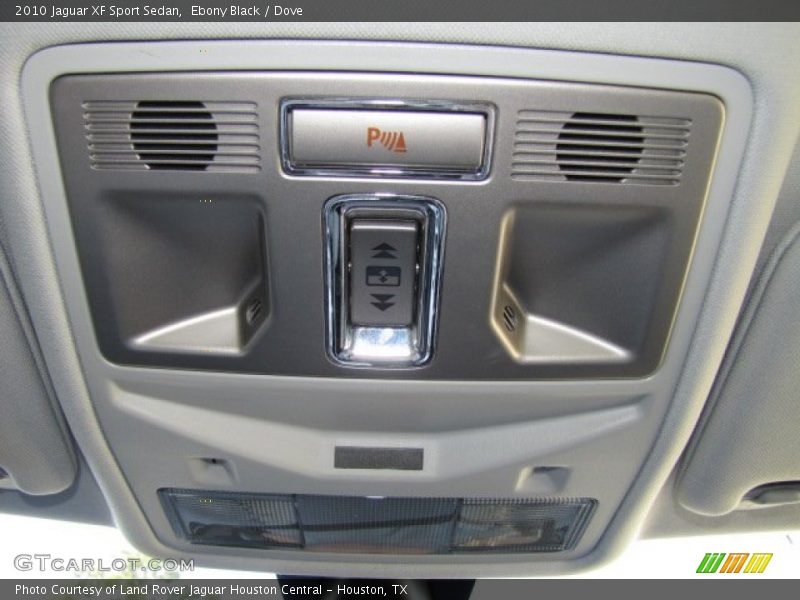Controls of 2010 XF Sport Sedan