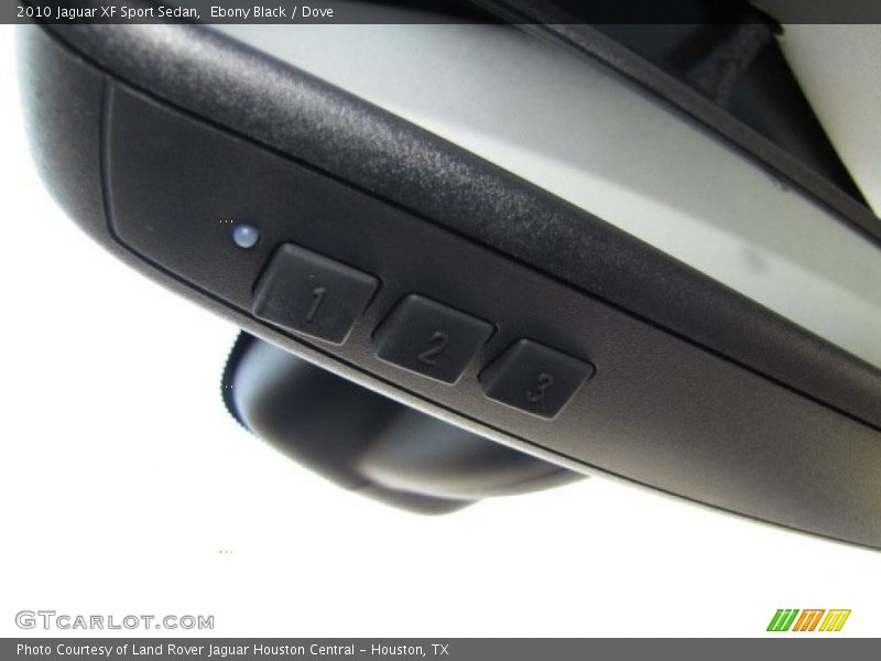 Controls of 2010 XF Sport Sedan