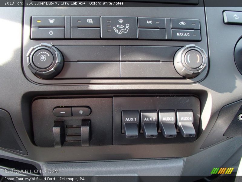 Oxford White / Steel 2013 Ford F350 Super Duty XL Crew Cab 4x4