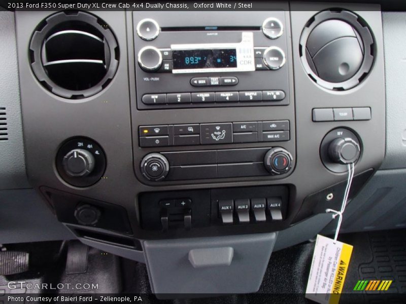 Oxford White / Steel 2013 Ford F350 Super Duty XL Crew Cab 4x4 Dually Chassis