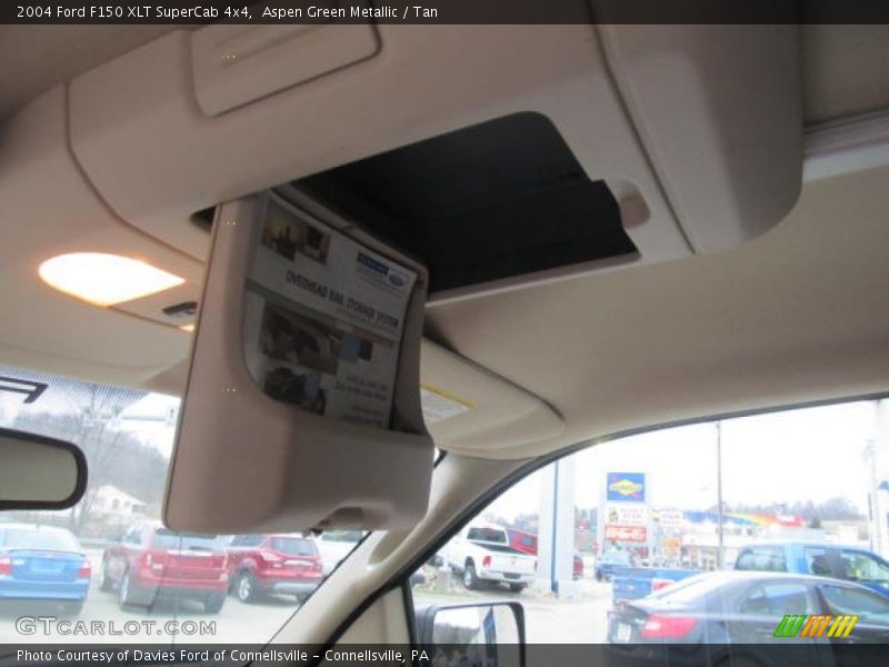 Aspen Green Metallic / Tan 2004 Ford F150 XLT SuperCab 4x4