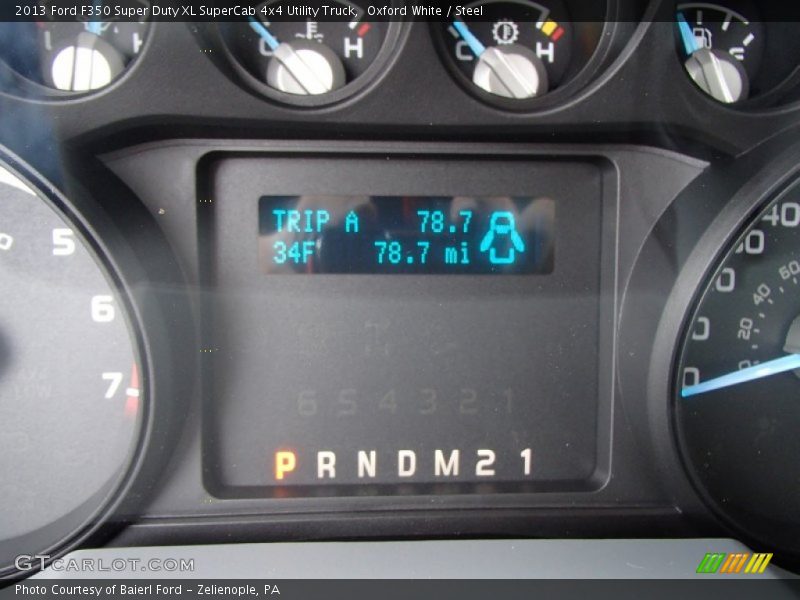 Oxford White / Steel 2013 Ford F350 Super Duty XL SuperCab 4x4 Utility Truck