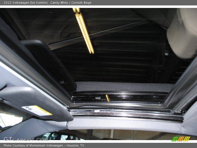 Candy White / Cornsilk Beige 2013 Volkswagen Eos Komfort