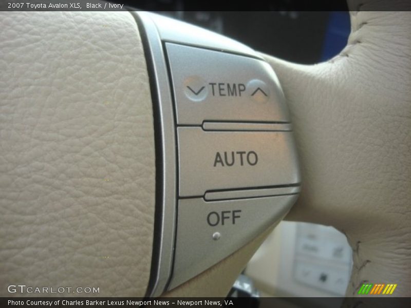 Black / Ivory 2007 Toyota Avalon XLS
