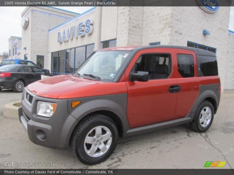 Sunset Orange Pearl / Black/Gray 2005 Honda Element EX AWD