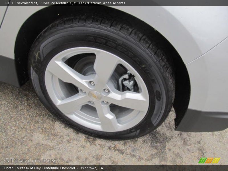 Silver Ice Metallic / Jet Black/Ceramic White Accents 2013 Chevrolet Volt