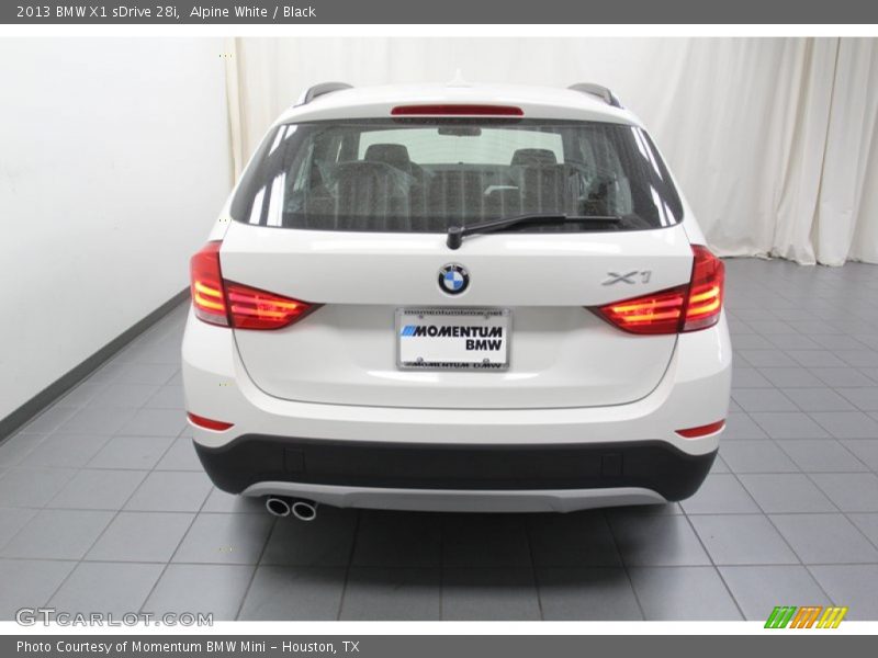 Alpine White / Black 2013 BMW X1 sDrive 28i