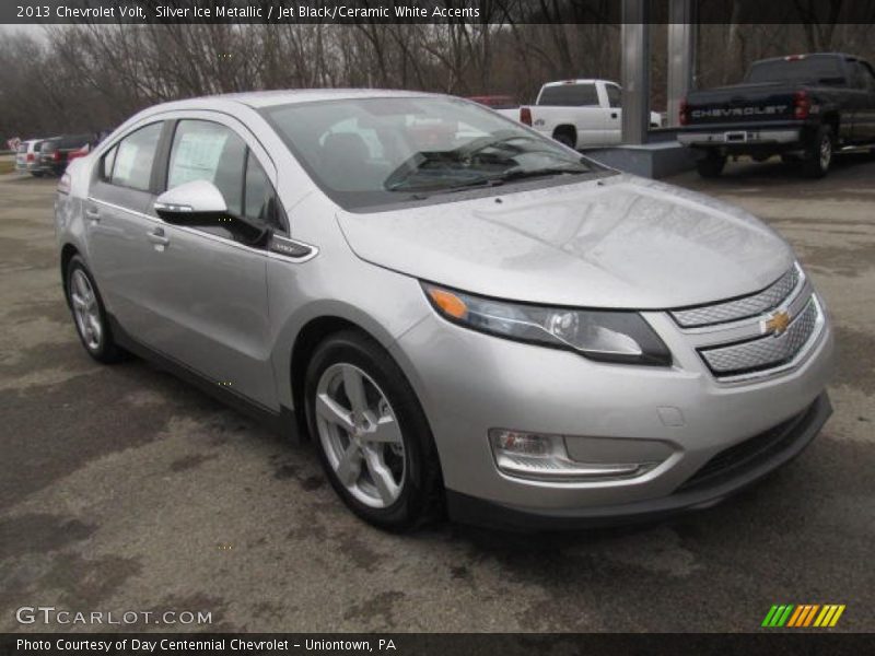 Silver Ice Metallic / Jet Black/Ceramic White Accents 2013 Chevrolet Volt