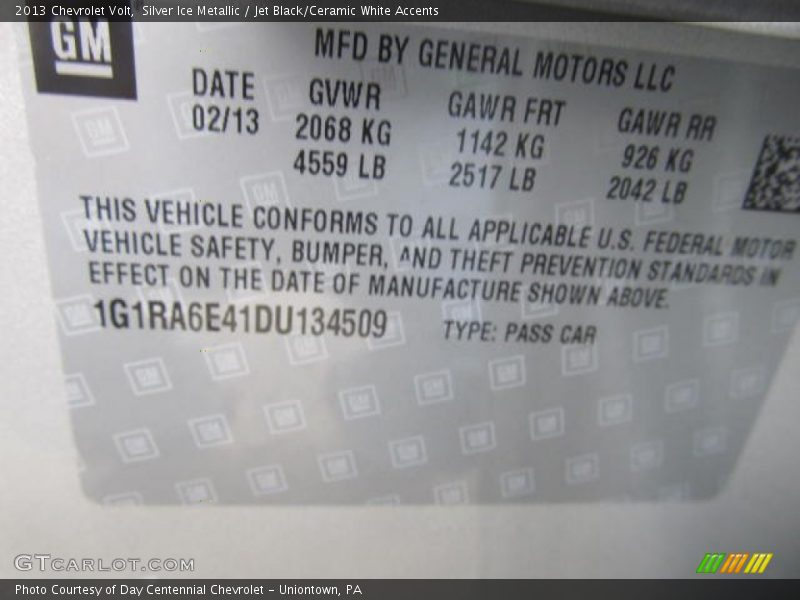 Silver Ice Metallic / Jet Black/Ceramic White Accents 2013 Chevrolet Volt