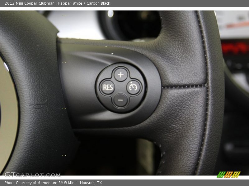 Pepper White / Carbon Black 2013 Mini Cooper Clubman