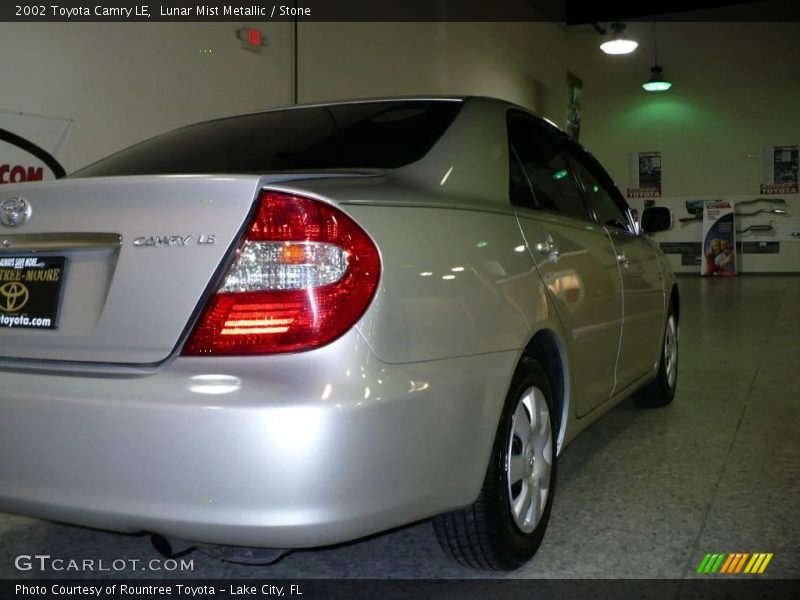 Lunar Mist Metallic / Stone 2002 Toyota Camry LE