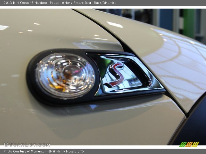 Pepper White / Recaro Sport Black/Dinamica 2013 Mini Cooper S Hardtop