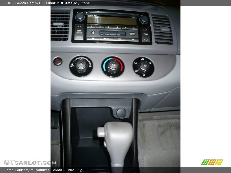 Lunar Mist Metallic / Stone 2002 Toyota Camry LE