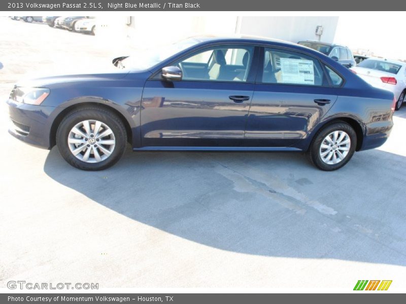 Night Blue Metallic / Titan Black 2013 Volkswagen Passat 2.5L S