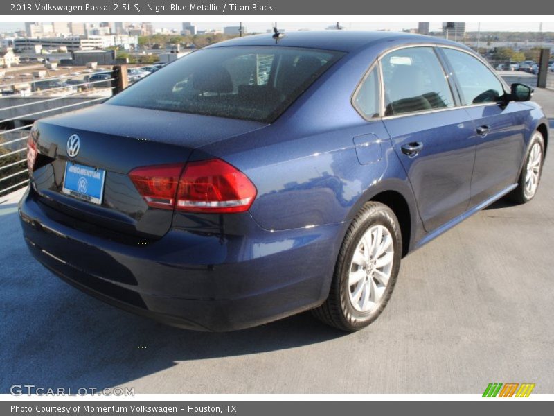 Night Blue Metallic / Titan Black 2013 Volkswagen Passat 2.5L S