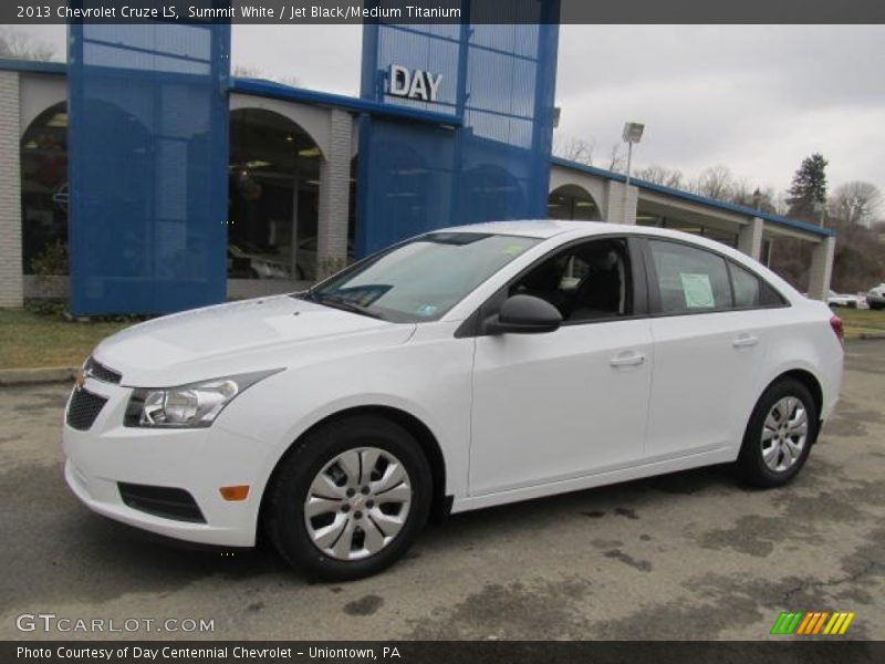 Summit White / Jet Black/Medium Titanium 2013 Chevrolet Cruze LS